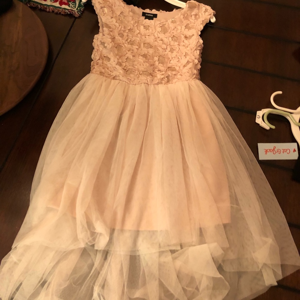 Super cute girls dress worn once for a wedding